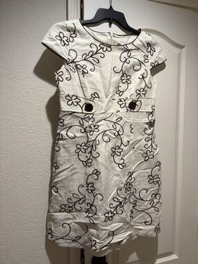 Jessica Howard White Mini Dress with Black Floral Embroidery